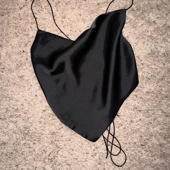 Princess Polly JULIA TOP BLACK - Picture 4 of 11